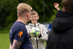 Turn Over Methode schooljongen met bal